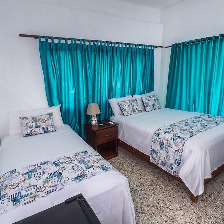 B&M Setup Hotels Los Mameyes  Exterior photo